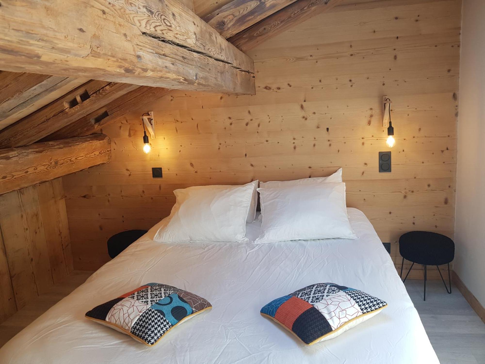 Guest house Aux Fermes De La Croix, Maison D'hotes,