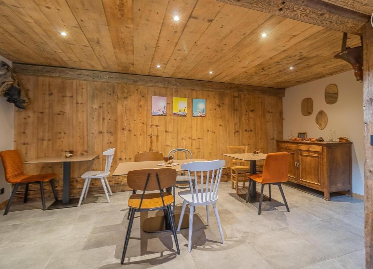 Aux Fermes De La Croix, Maison D'hotes, *